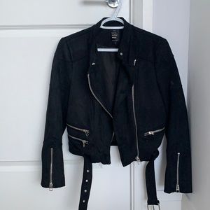 Chic Black Suede Cropped Jacket